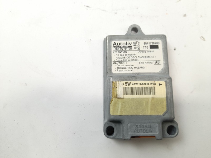 Recambio de centralita airbag para peugeot 206 cc 2.0 16v cat referencia OEM IAM 9641728780  