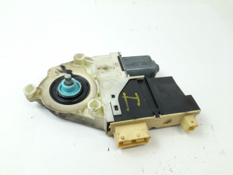 Recambio de motor elevalunas delantero izquierdo para peugeot 307 (3a/c) 1.6 hdi referencia OEM IAM   