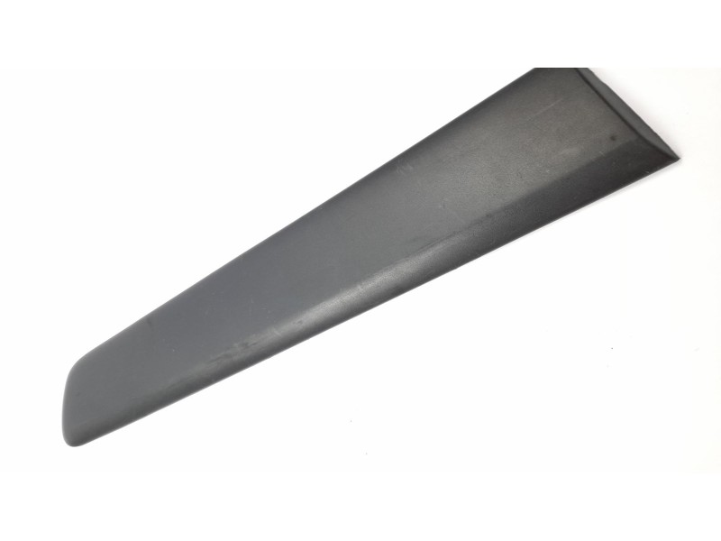 Recambio de moldura para nissan kubistar (x76) 1.5 dci referencia OEM IAM 8200077547  