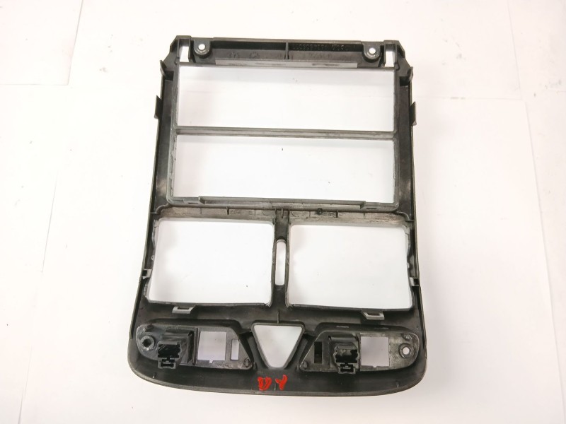 Recambio de moldura para peugeot 307 (s1) 2.0 hdi cat referencia OEM IAM 9634505077  
