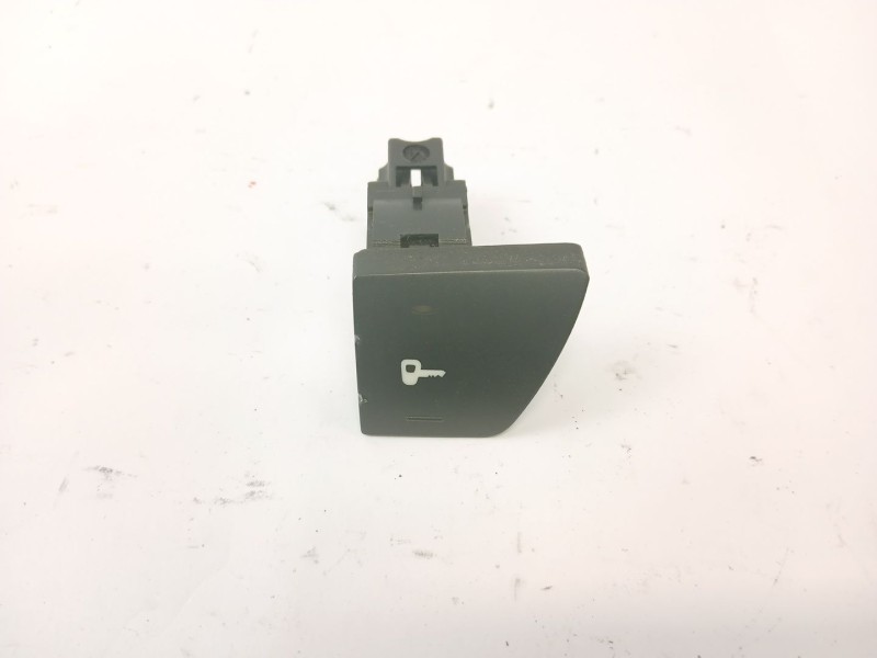 Recambio de boton cierre centralizado para peugeot 307 (s1) 2.0 hdi cat referencia OEM IAM   