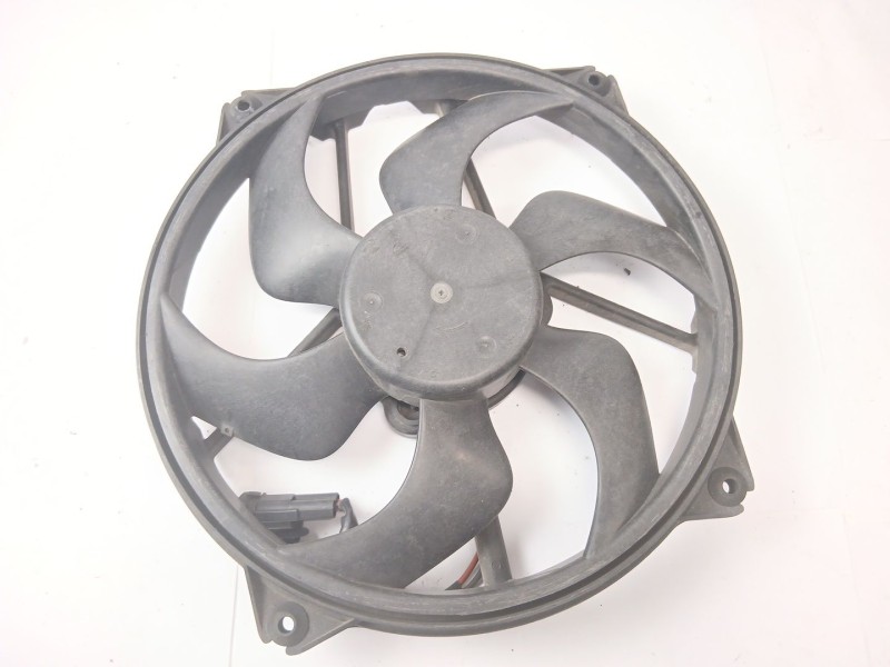 Recambio de electroventilador para peugeot 307 (s1) 2.0 hdi cat referencia OEM IAM 9633808480  