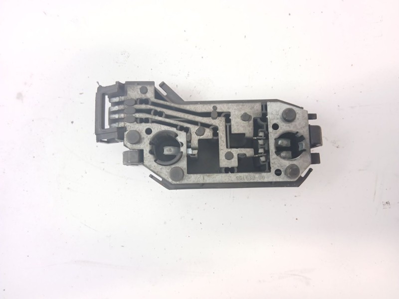 Recambio de portalamparas para seat toledo (1l) 1.9 d referencia OEM IAM 96163500  