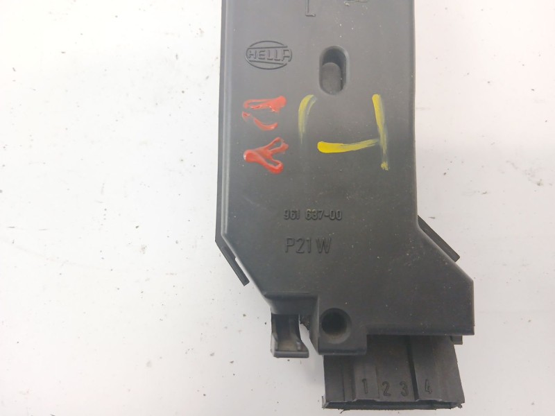 Recambio de portalamparas para seat toledo (1l) 1.9 d referencia OEM IAM 96163500  