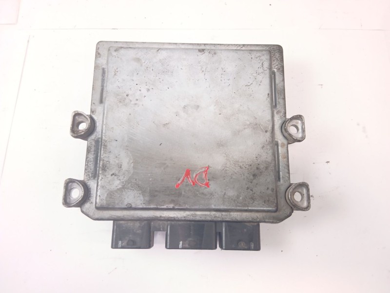 Recambio de centralita motor uce para citroën berlingo 2.0 hdi leader referencia OEM IAM 9647423380  