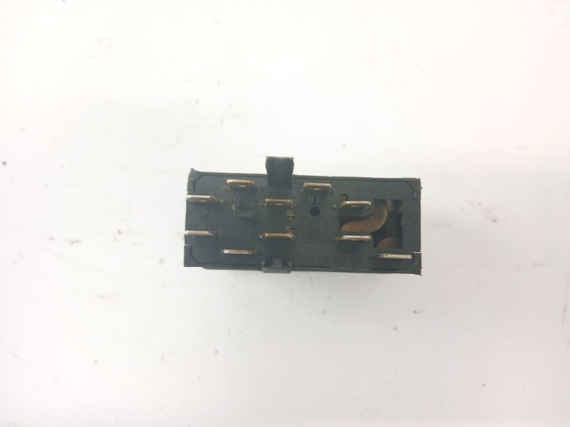 Recambio de interruptor para seat toledo (1l) 1.9 d referencia OEM IAM 03847716  