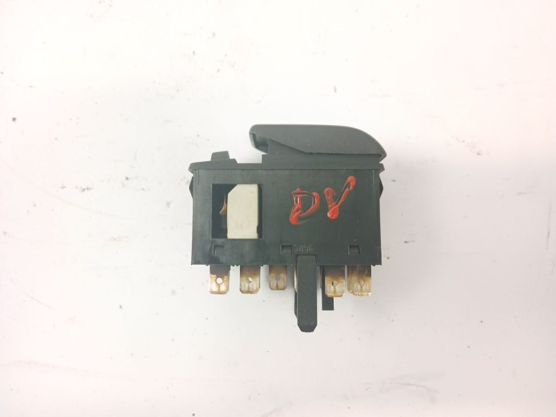 Recambio de interruptor para seat toledo (1l) 1.9 d referencia OEM IAM 03847716  
