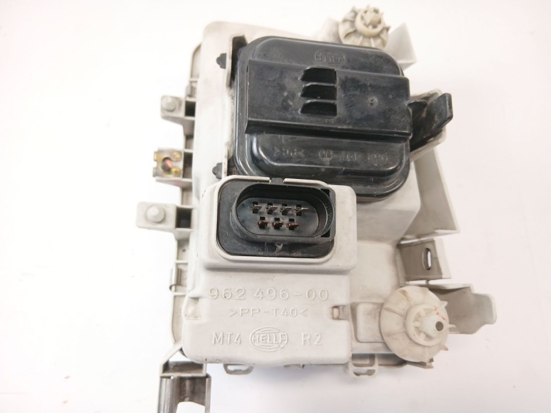Recambio de faro derecho para volkswagen polo iii (6n1) 50 1.0 referencia OEM IAM 96249600  