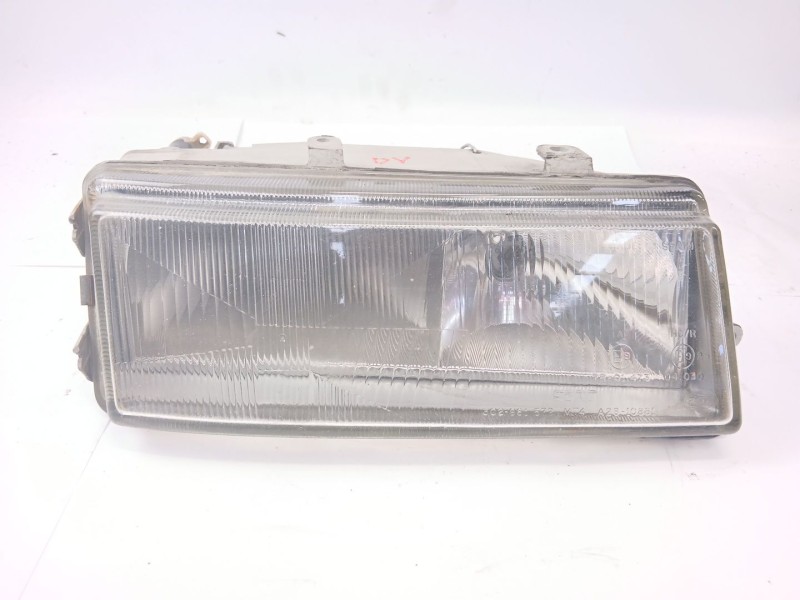Recambio de faro derecho para seat toledo (1l) 1.9 d referencia OEM IAM 961574  