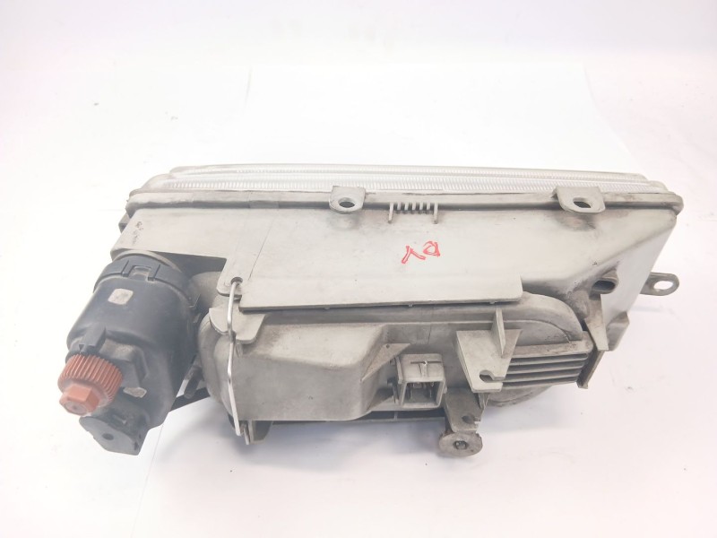 Recambio de faro izquierdo para seat toledo (1l) 1.9 d referencia OEM IAM 961573  