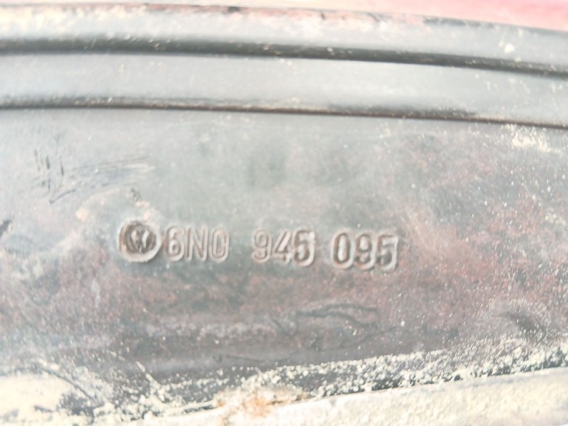Recambio de piloto trasero izquierdo para volkswagen polo iii (6n1) 50 1.0 referencia OEM IAM 945095  