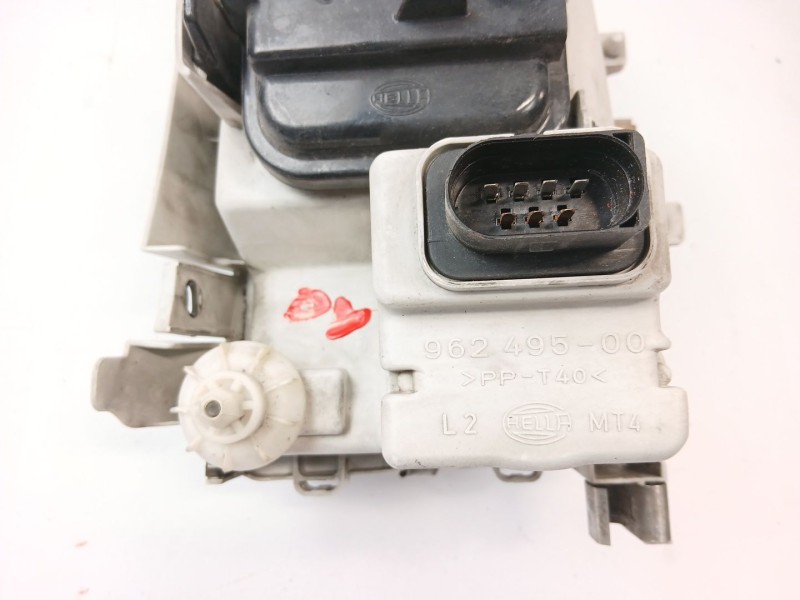 Recambio de faro izquierdo para volkswagen polo iii (6n1) 50 1.0 referencia OEM IAM 96249700  