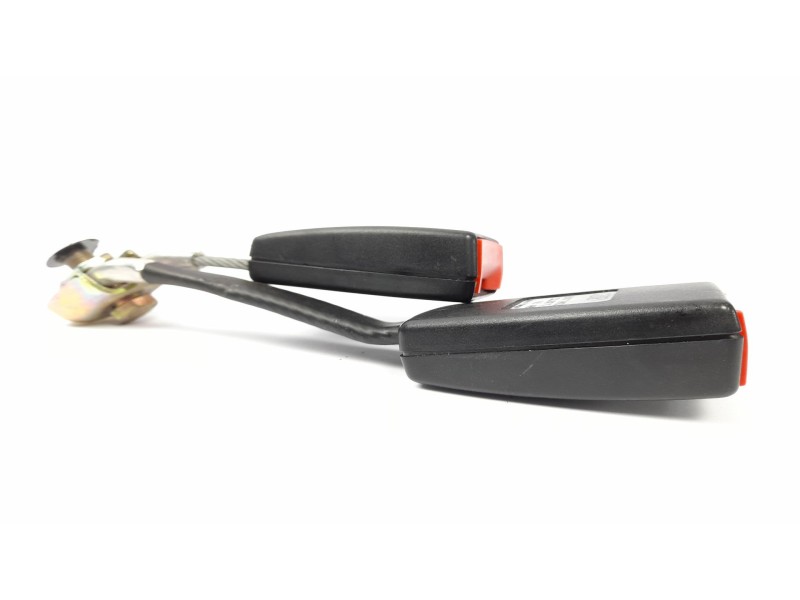 Recambio de enganche cinturon seguridad trasero central para audi a4 avant (8e) 1.9 tdi referencia OEM IAM 8E085773901C  