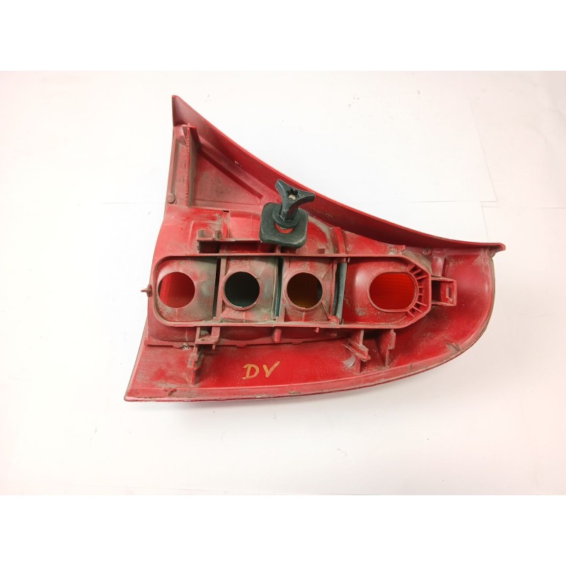 Recambio de piloto trasero izquierdo para renault clio ii (bb_, cb_) 1.4 (b/cb0c, b/cb0s) referencia OEM IAM 7700410515  