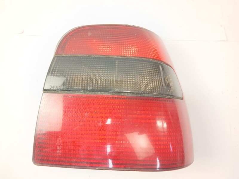 Recambio de piloto trasero derecho para skoda felicia berlina ( 791) glx referencia OEM IAM 945096  