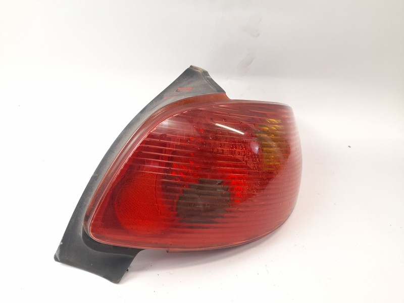 Recambio de piloto trasero derecho para peugeot 206 hatchback (2a/c) 1.9 d referencia OEM IAM   