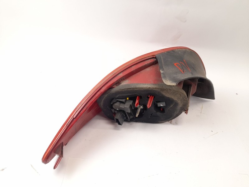 Recambio de piloto trasero derecho para peugeot 206 hatchback (2a/c) 1.9 d referencia OEM IAM   
