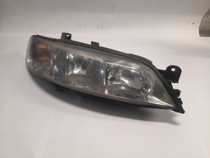 Recambio de faro derecho para opel vectra b (j96) 1.8 i 16v (f19) referencia OEM IAM   