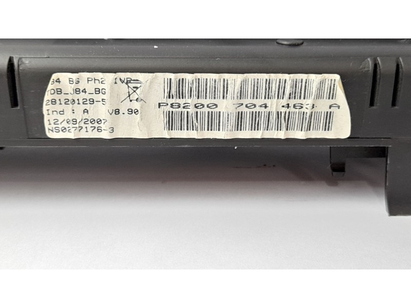 Recambio de cuadro instrumentos para renault scenic ii 1.5 dci diesel referencia OEM IAM 8200704463 8200704463A 