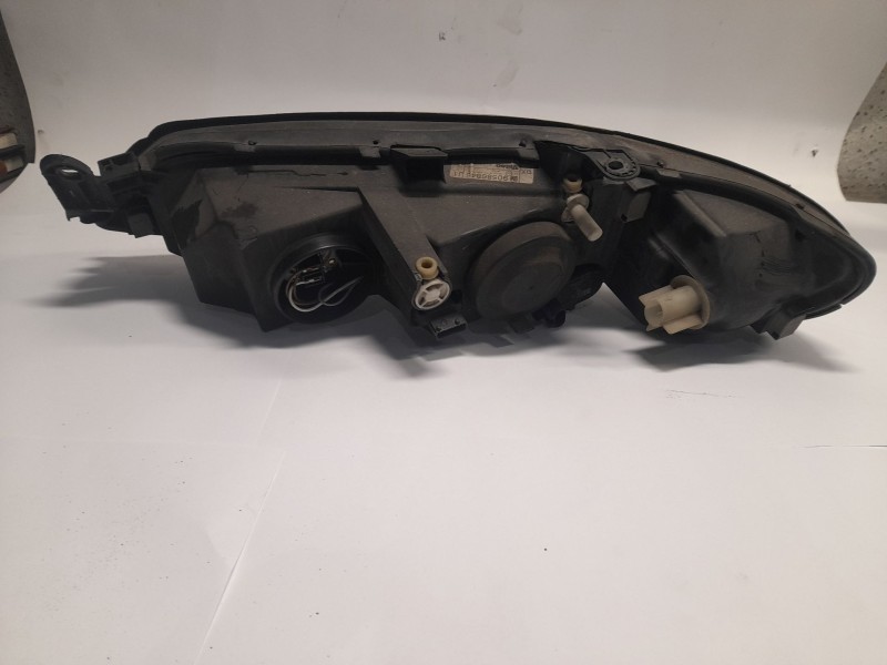 Recambio de faro derecho para opel vectra b (j96) 1.8 i 16v (f19) referencia OEM IAM   