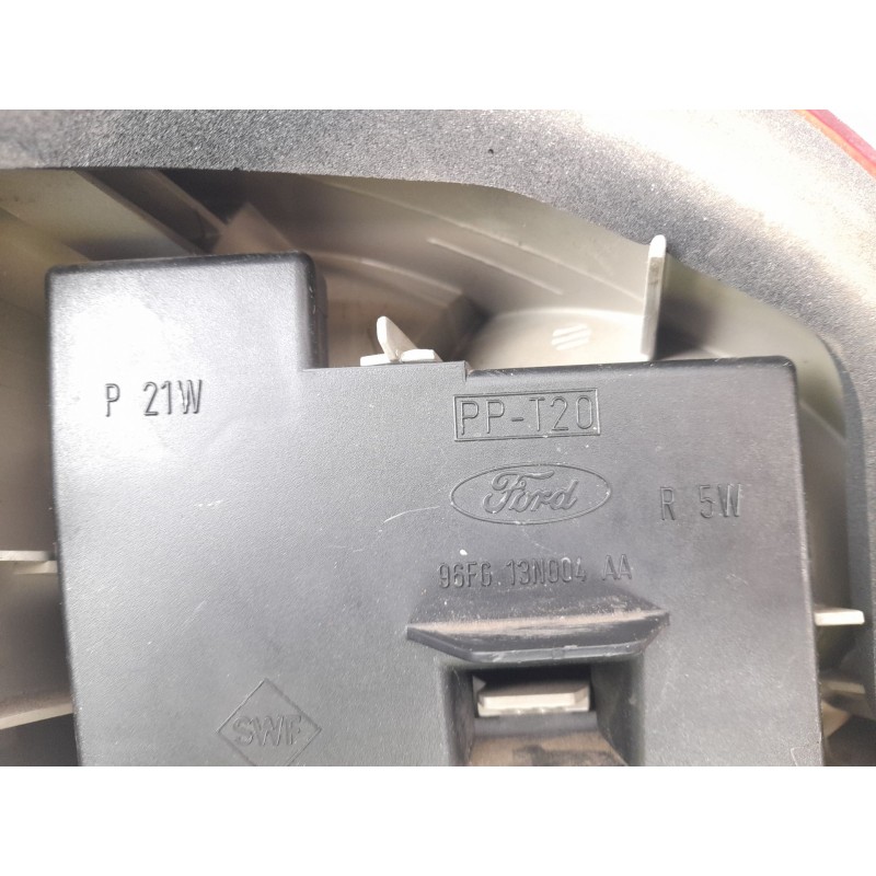 Recambio de piloto trasero derecho para ford fiesta iv (ja_, jb_) 1.8 d referencia OEM IAM 96FG13N004AA  
