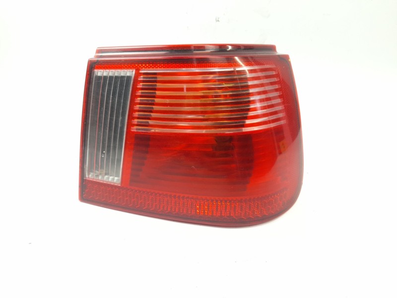 Recambio de piloto trasero derecho para seat ibiza (6k1) 1.9 sdi referencia OEM IAM 6K945258C  