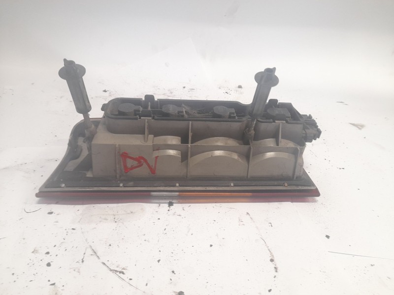 Recambio de piloto trasero derecho para ford courier furgoneta/monovolumen (f3l, f5l) 1.8 d referencia OEM IAM   