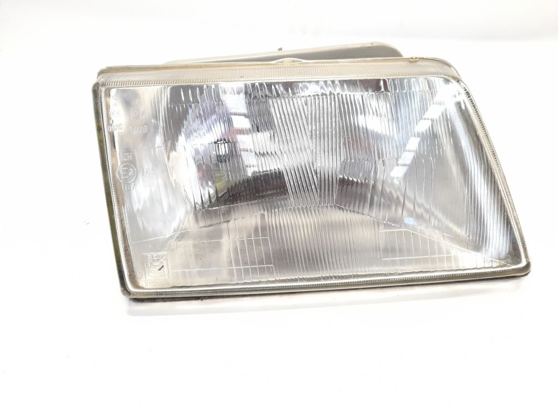 Recambio de faro derecho para peugeot peugeot 205 ii (20a/c) 1.3 rallye referencia OEM IAM   