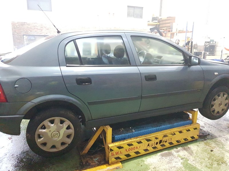opel astra g fastback (f48_, f08_) del año 2001