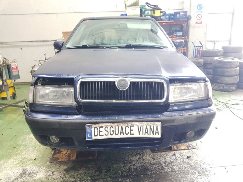 skoda felicia berlina ( 791) del año 1999