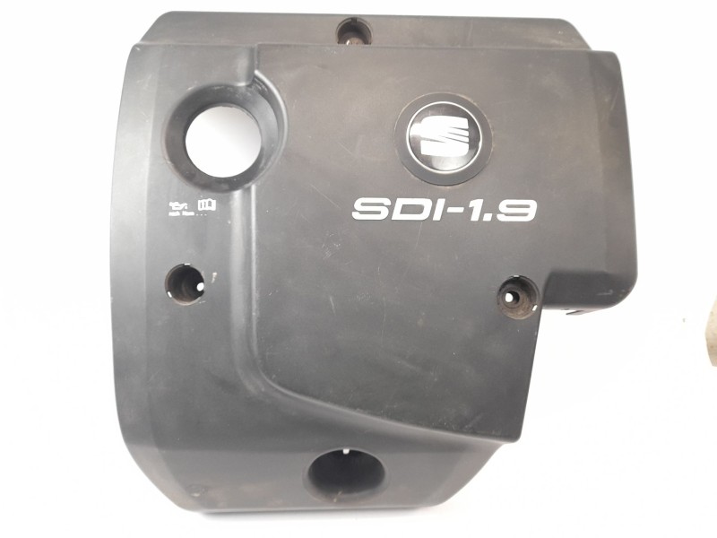 Recambio de tapa motor para seat ibiza (6k1) 1.9 sdi referencia OEM IAM 038103925L  