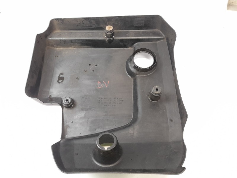 Recambio de tapa motor para seat ibiza (6k1) 1.9 sdi referencia OEM IAM 038103925L  
