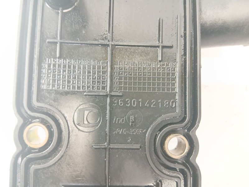 Recambio de tapa balancines para citroën berlingo 2.0 hdi leader referencia OEM IAM 9630142180  