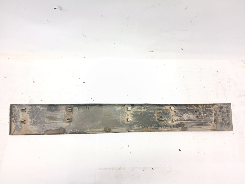 Recambio de moldura para citroën berlingo 2.0 hdi leader referencia OEM IAM 9619030577  