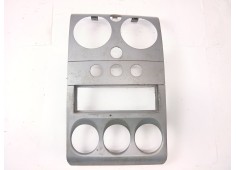 Recambio de moldura para citroën berlingo 2.0 hdi leader referencia OEM IAM 9653812077  