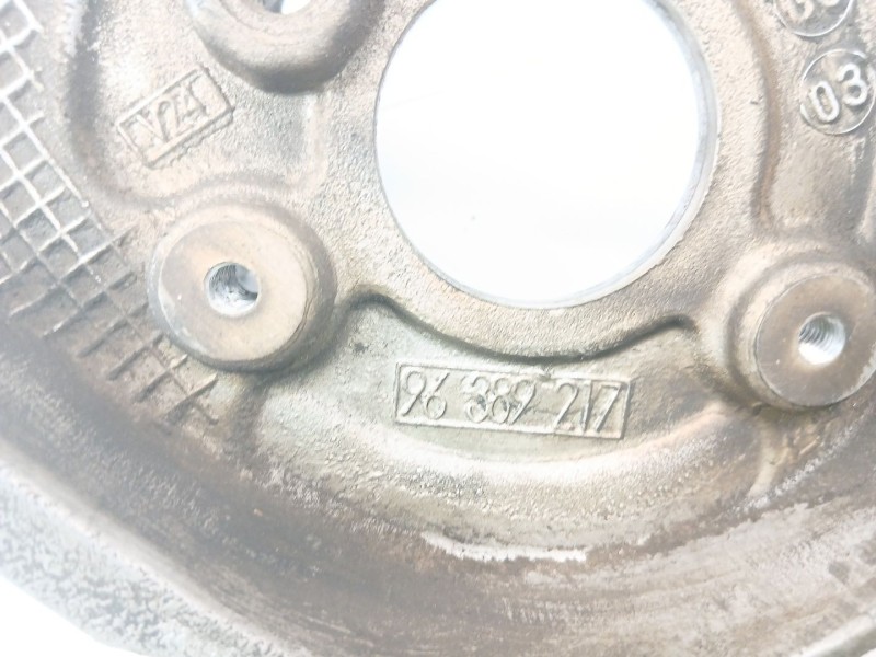 Recambio de soporte bomba inyeccion para citroën berlingo 2.0 hdi leader referencia OEM IAM 96389217  