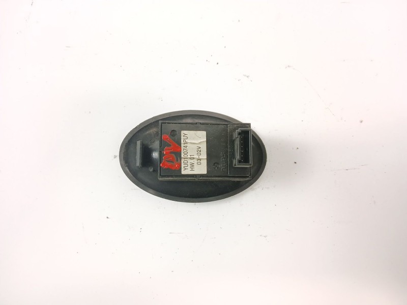 Recambio de mando elevalunas trasero derecho para mg mg zt cdti referencia OEM IAM YUD100741  