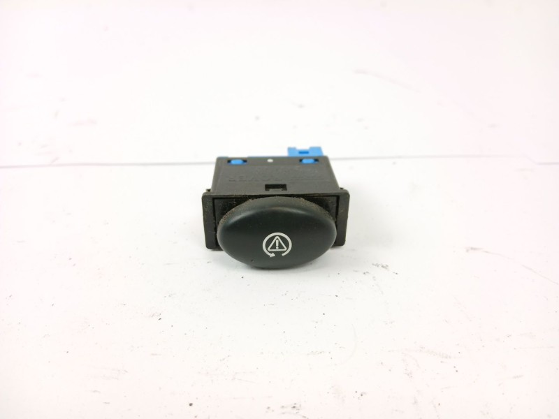 Recambio de interruptor para mg mg zt cdti referencia OEM IAM YUE100520  