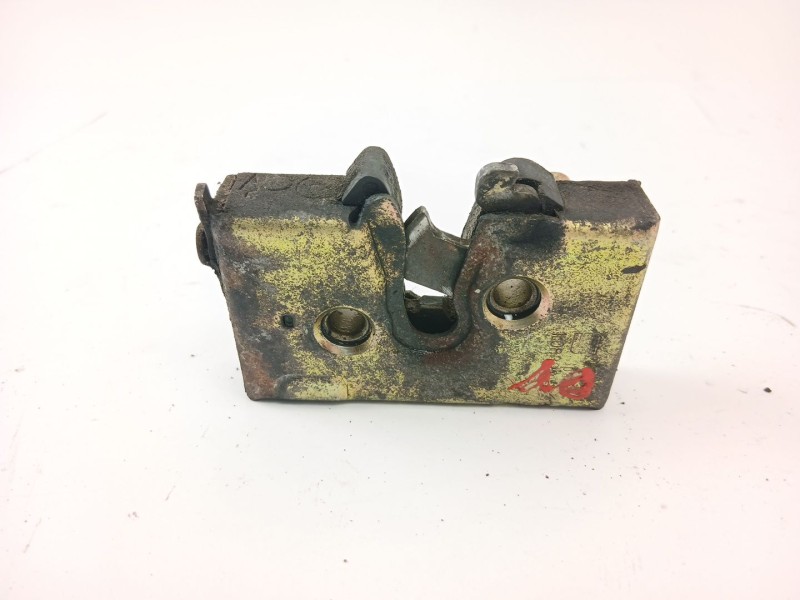 Recambio de cerradura puerta trasera derecha para seat toledo i (1l2) 2.0 i referencia OEM IAM 839016  