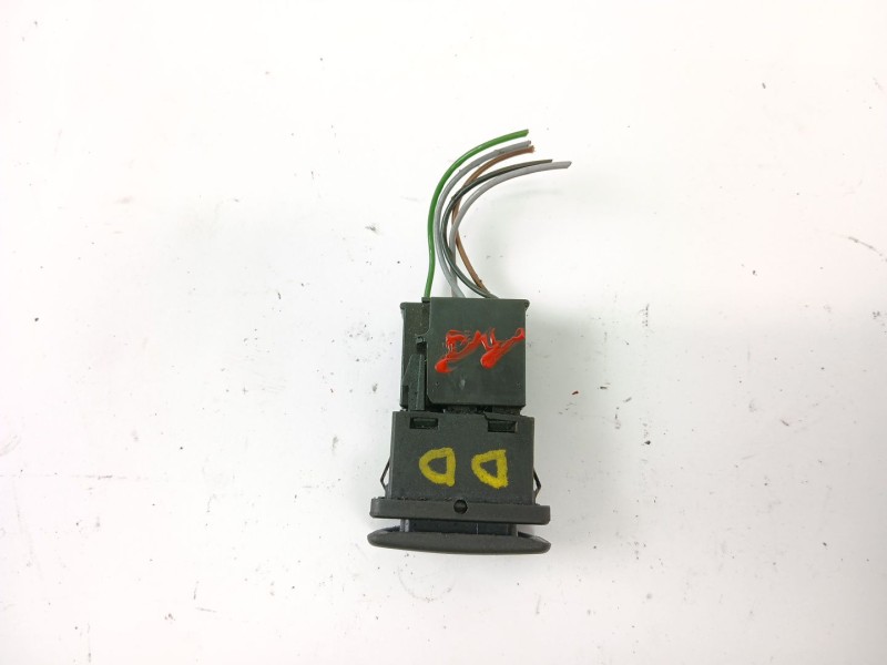 Recambio de mando elevalunas delantero derecho para seat toledo i (1l2) 2.0 i referencia OEM IAM   