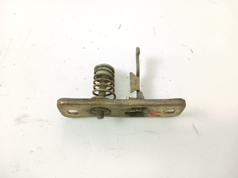 Recambio de cerradura capot para seat toledo i (1l2) 2.0 i referencia OEM IAM   