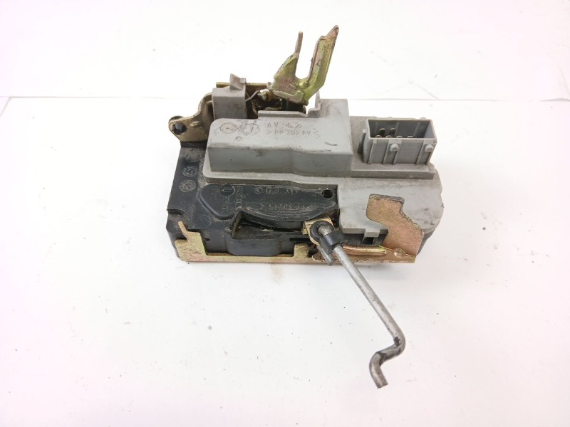 Recambio de cerradura puerta delantera izquierda para citroën xsara (n1) 1.9 td referencia OEM IAM   
