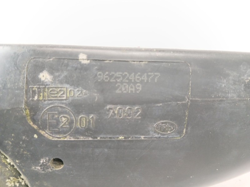 Recambio de retrovisor derecho para citroën xsara (n1) 1.9 td referencia OEM IAM 9625246477  