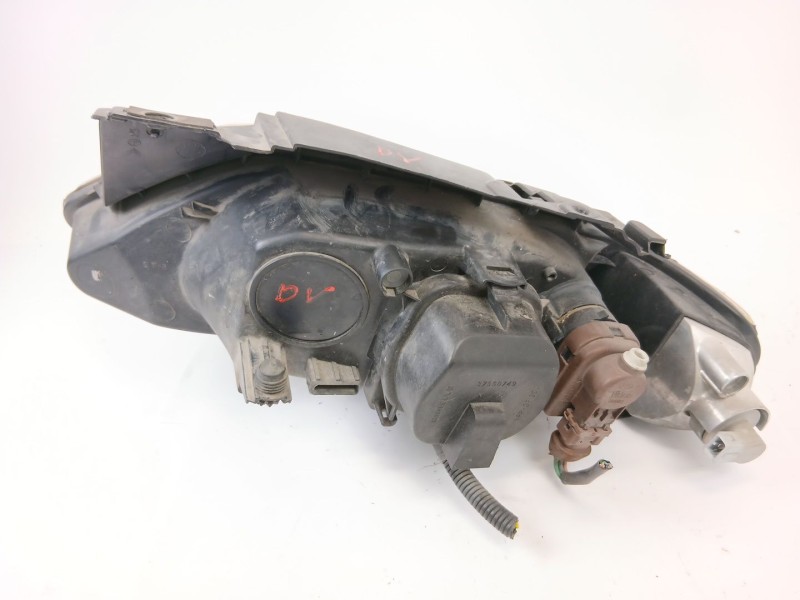 Recambio de faro derecho para citroën xsara (n1) 1.9 td referencia OEM IAM 37540748  