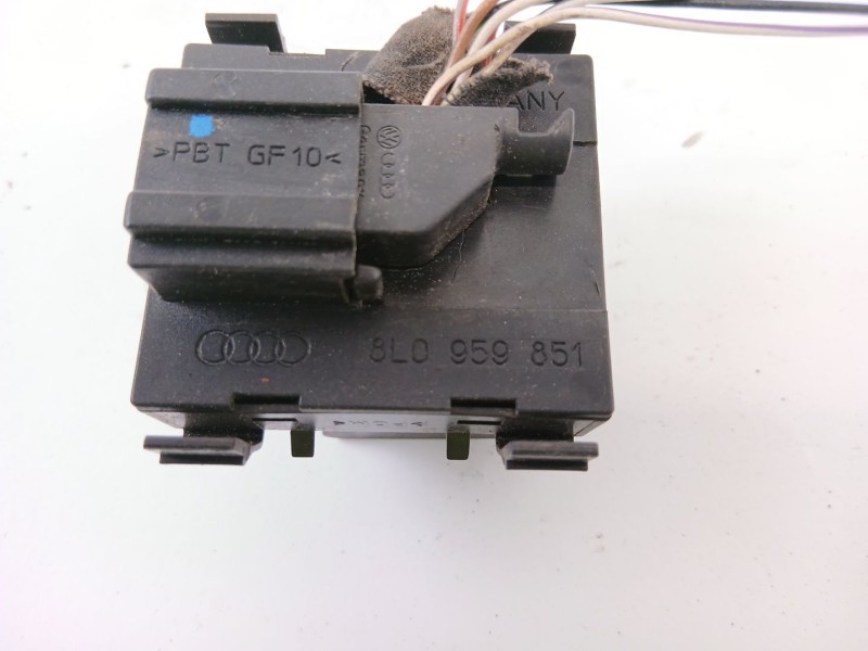 Recambio de mando elevalunas delantero izquierdo para audi a3 (8l) 1.9 tdi ambiente referencia OEM IAM 8L0959851  