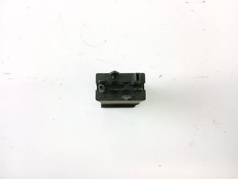 Recambio de boton luneta termica para audi a3 (8l) 1.9 tdi ambiente referencia OEM IAM 8L0941503A  