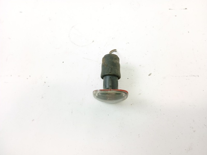 Recambio de piloto lateral derecho para audi a3 (8l) 1.9 tdi ambiente referencia OEM IAM   