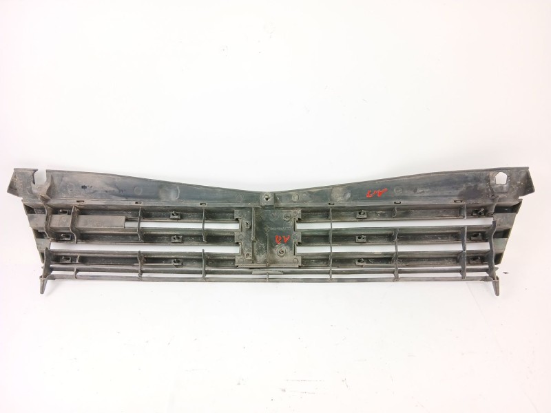 Recambio de rejilla paragolpes delantera para peugeot 205 ii (20a/c) 1.7 diesel referencia OEM IAM 9253108580  
