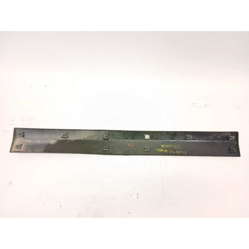 Recambio de moldura para citroën jumpy i furgoneta (bs_, bt_, by_, bz_) 2.0 hdi 110 referencia OEM IAM 1495789077  
