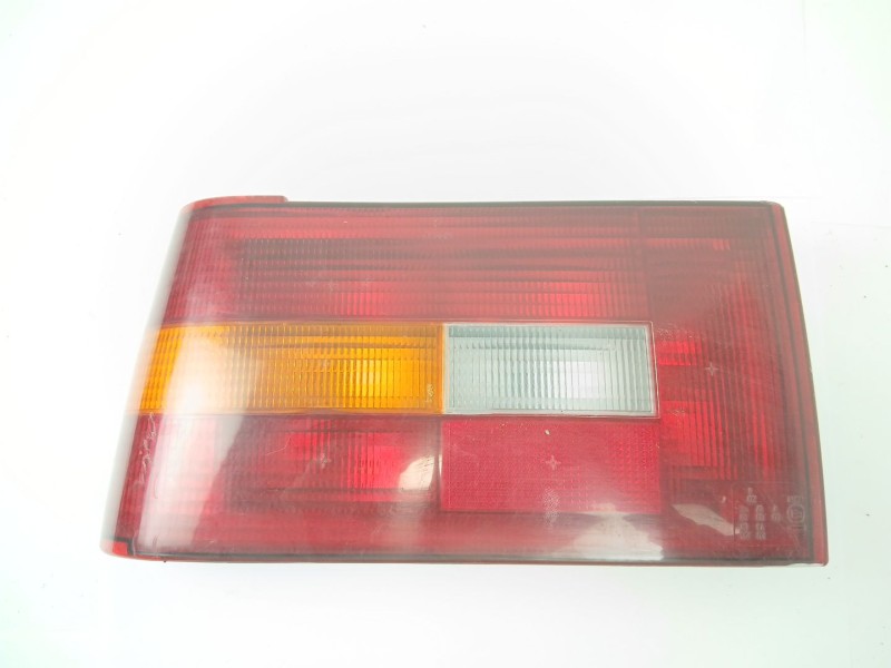 Recambio de piloto trasero izquierdo para volvo 460 (464) 1.8 referencia OEM IAM 293801  